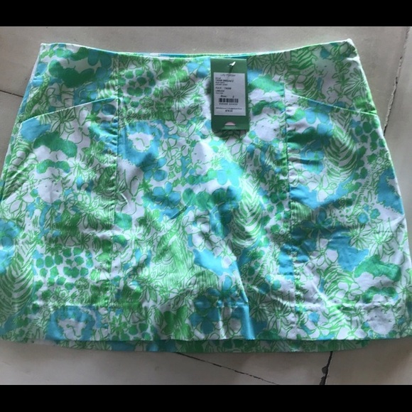 Lilly Pulitzer Skort size 2 - Picture 5 of 5
